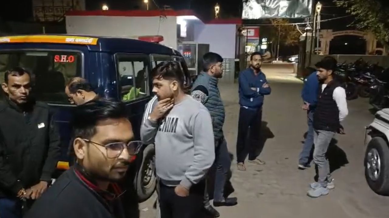 ऑनलाइन गेम में हारे लाखों, पिता से मांगी फिरौती; AMU छात्र ने ऐसे रची किडनैपिंग की फर्जी कहानी