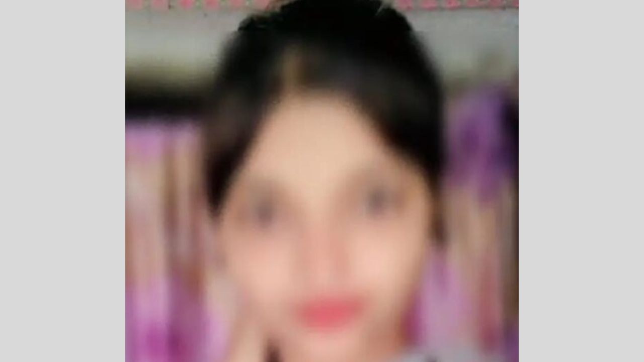 फतेहपुर में युवती का शव फंदे से लटका मिला, परिजनों ने लगाया हत्या का आरोप