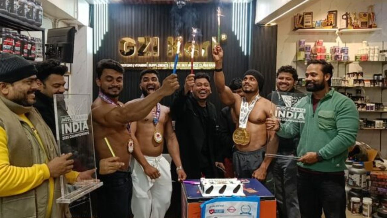 गोरखपुर के खिलाड़ियों ने दुनिया में बजाया डंका, अंतरराष्ट्रीय बॉडी बिल्डिंग में जीता स्वर्ण पदक