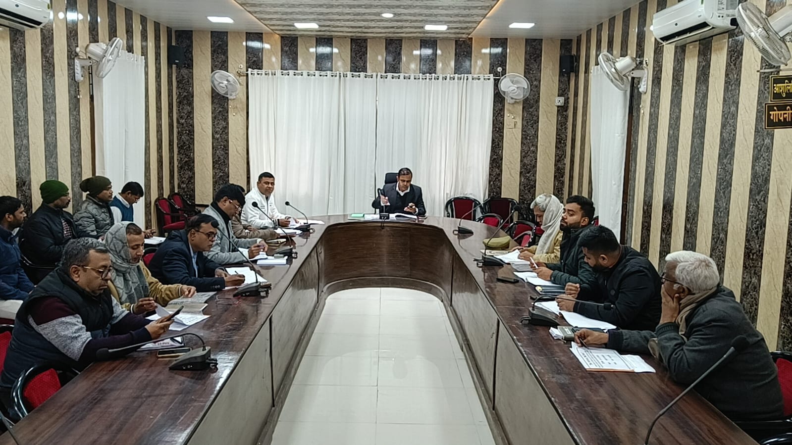 गोरखपुर में यातायात सुरक्षा का नया नियम, इन वाहन चालकों को नहीं मिलेगा पेट्रोल