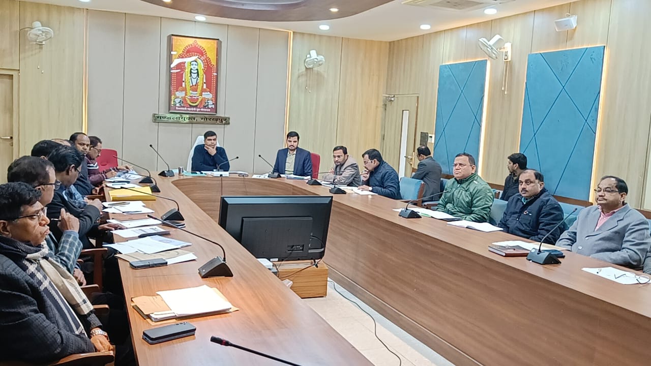 गोरखपुर में फार्मर रजिस्ट्री को लेकर शासन सख्त, प्रमुख सचिव ने वीसी से दिए कड़े निर्देश