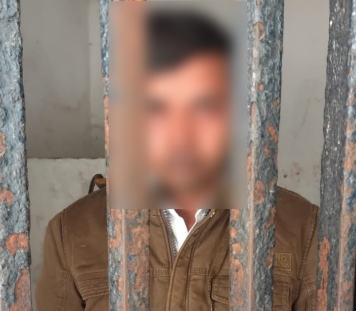 गोरखपुर में महिला को वीडियो वायरल करने की धमकी, पुलिस ने शाकिर अली को दबोचा