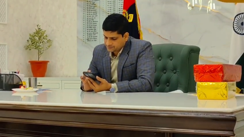 Raebareli News: SP यशवीर सिंह ने मिशन शक्ति केन्द्र का किया रियलिटी चेक, मिली थी ये शिकायत