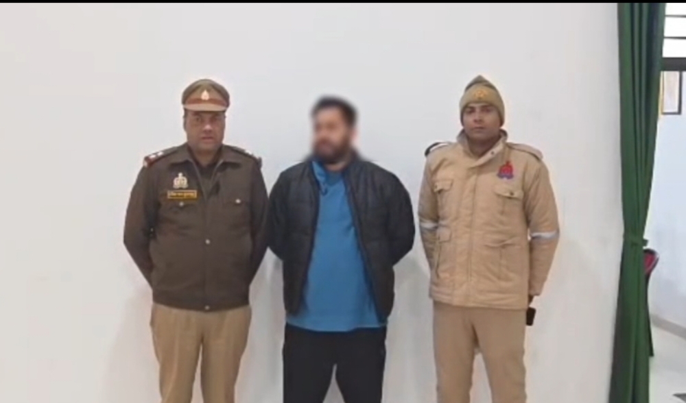 गोरखपुर में 1.5 करोड़ की ठगी का पर्दाफाश, अभियुक्त ऐसे हुआ गिरफ्तार