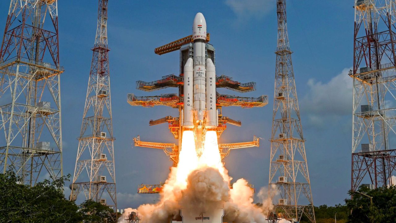 ISRO ने रचा इतिहास, BlueBird Block-2 का सफल लॉन्च; जानें मिशन की खास बातें