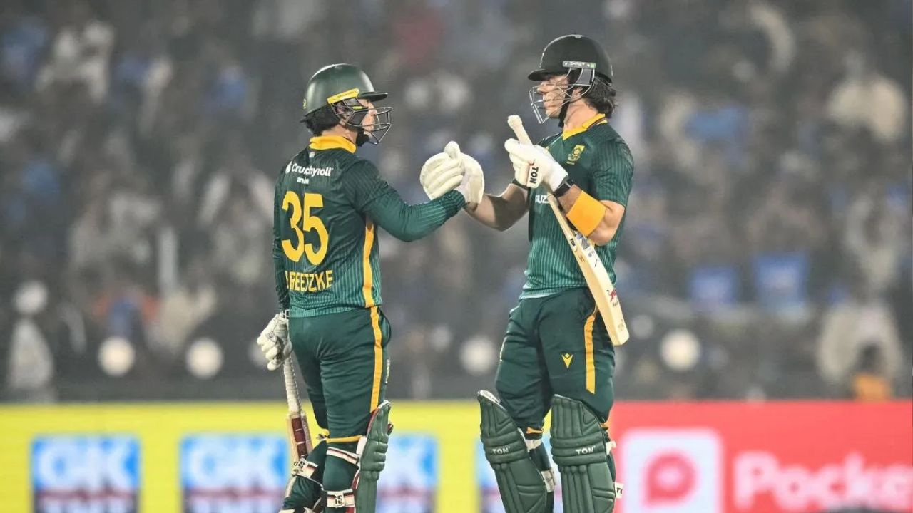 रायपुर में बड़ा उलटफेर: दक्षिण अफ्रीका ने भारत को 4 विकेट से हराया, सीरीज 1-1 से बराबर