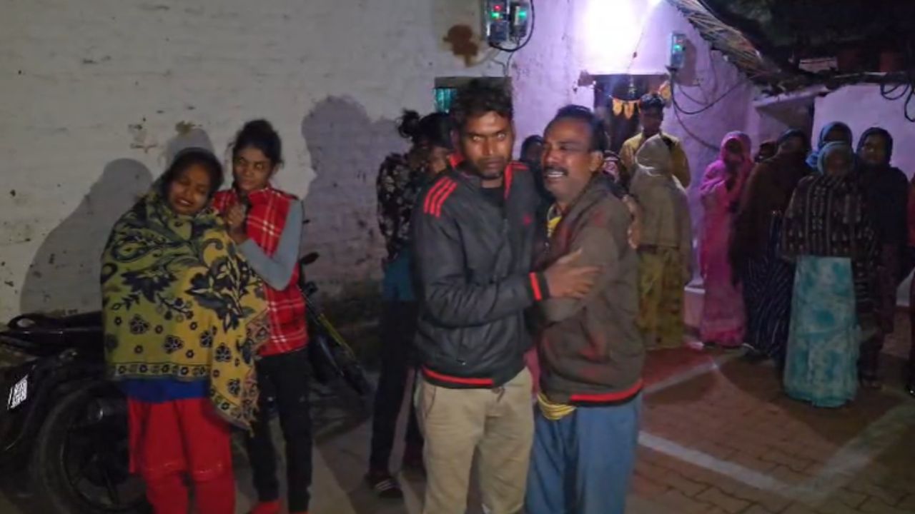 झांसी में सनसनी: माचिस नहीं मिली तो ‘जय बजरंगबली’ कहकर कुएं में लगाई छलांग, पढ़ें पूरी खबर