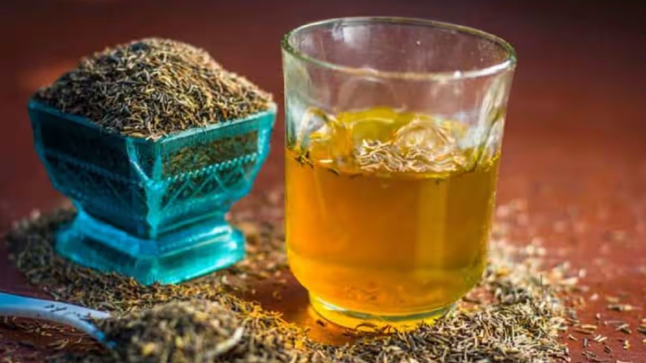 रोज़ सुबह जीरे का पानी पीने से मिलते हैं गजब के फायदे, जानकर रह जाएंगे हैरान