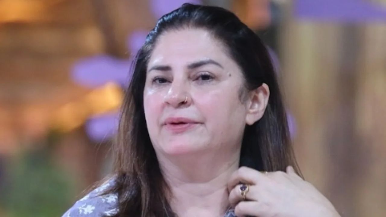 Bigg Boss 19: फरहाना भट्ट को क्यों सपोर्ट करती रहीं कुनिका सदानंद? पॉडकास्ट में किया बड़ा खुलासा