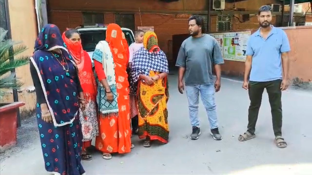 Bhilwara Video: महिलाओं के साथ मारपीट और धमकी, पुलिस से सख्त कार्रवाई की मांग