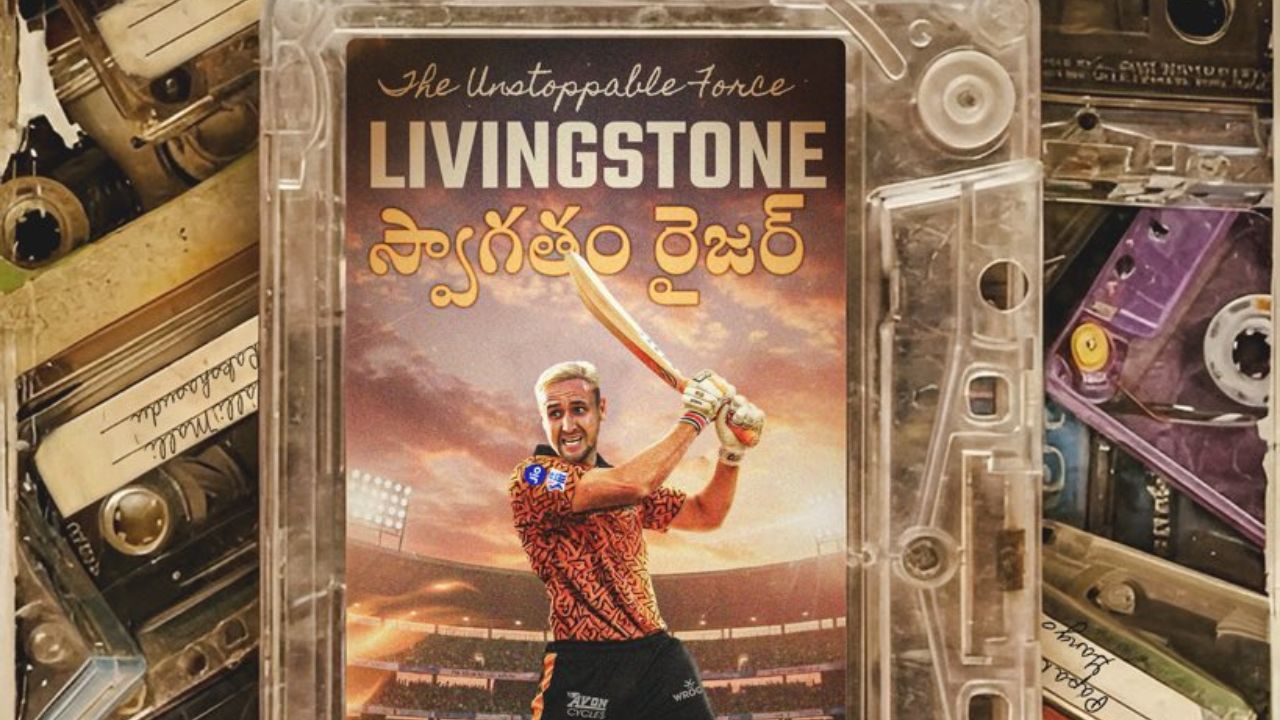 इंग्लैंड के स्टार ऑलराउंडर लियाम लिविंगस्टोन पहले राउंड में अनसोल्ड रहे, लेकिन दूसरे राउंड में सनराइजर्स हैदराबाद ने उन्हें खरीदा। टीम ने उनकी बैटिंग और ऑलराउंड क्षमता को देखते हुए ₹13 करोड़ का बड़ा निवेश किया। लिविंगस्टोन अब SRH की रणनीति का महत्वपूर्ण हिस्सा बन गए हैं। (IMG: SRH-X)