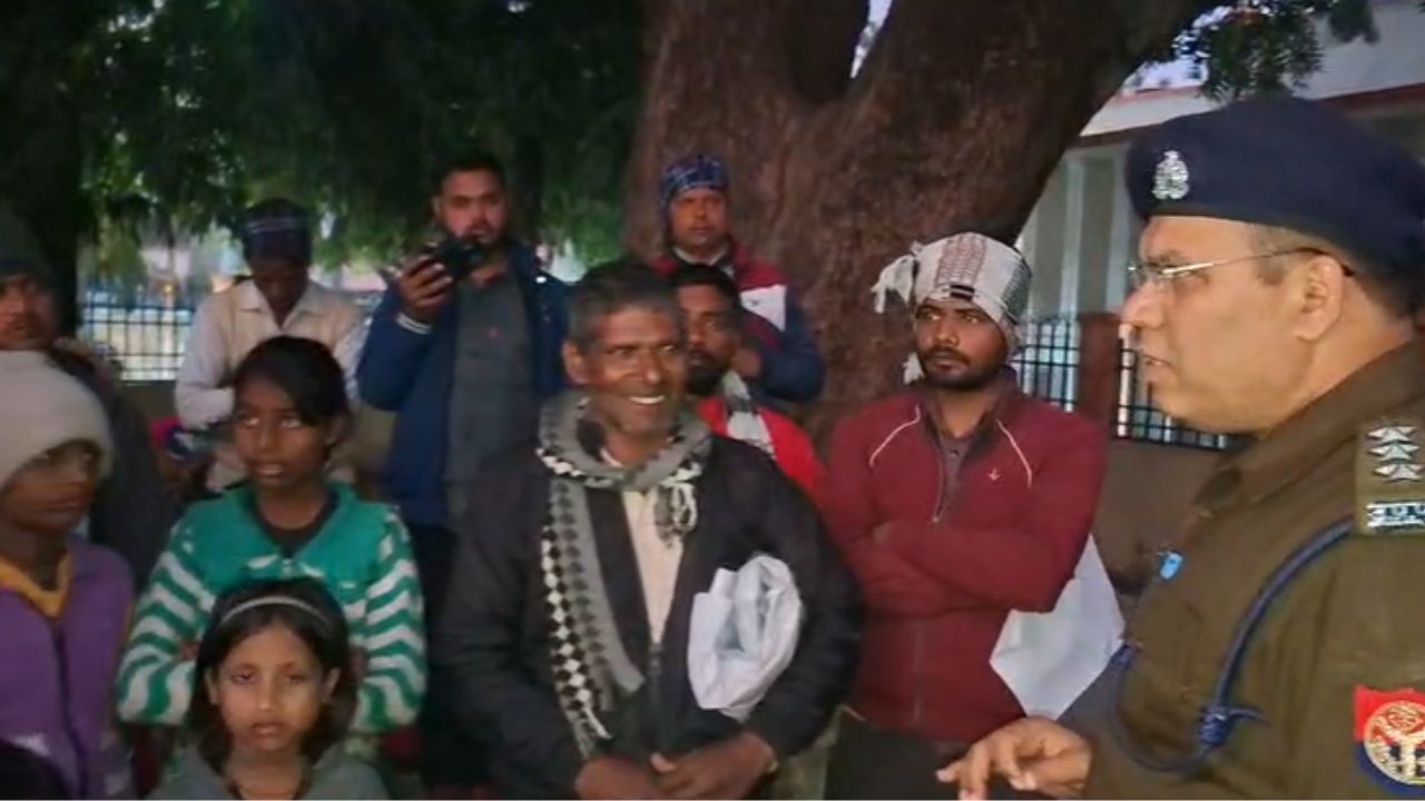 डायनामाइट न्यूज़ की खबर का असर, भूख हड़ताल खत्म, प्रशासन ने दिया न्याय का भरोसा