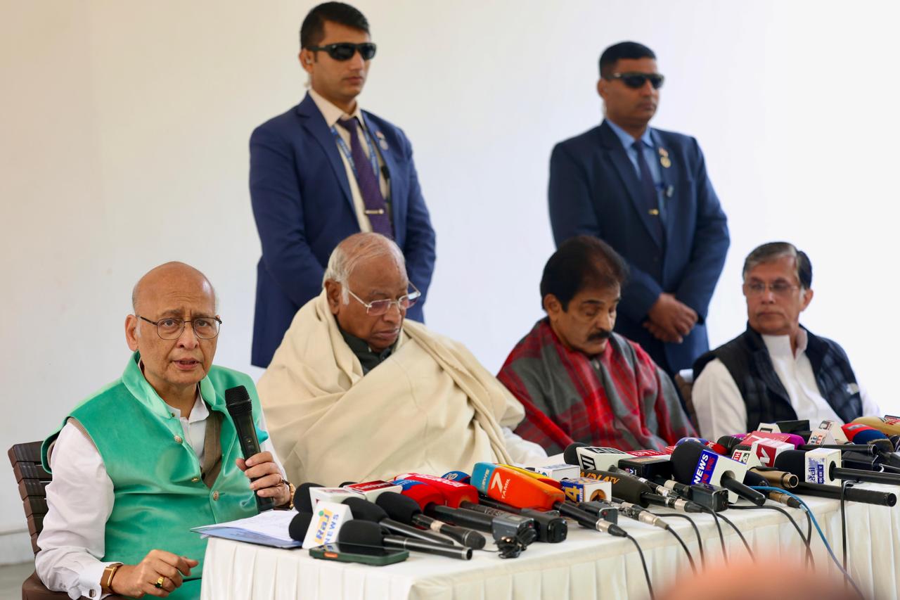 “…मोदी-शाह के मुंह पर तमाचा…”, कांग्रेस अध्यक्ष खड़गे ने भरी सभा में क्यों कहा ऐसा?