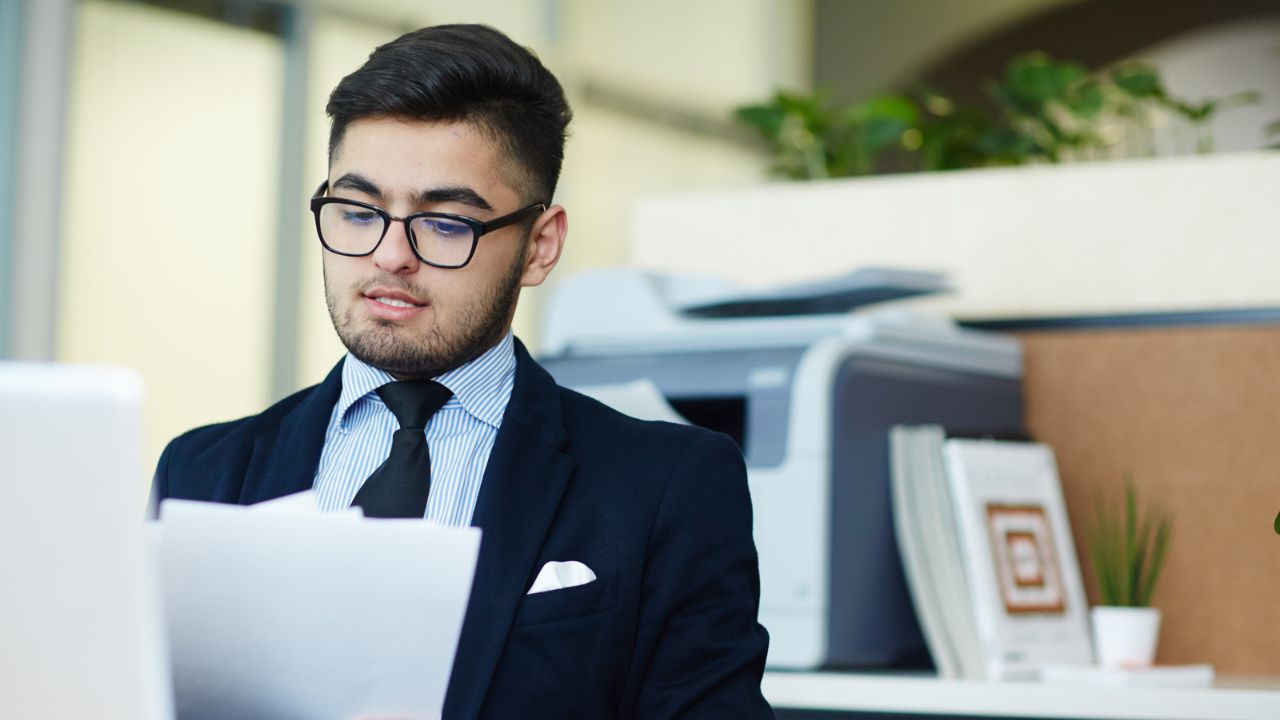 नैनीताल बैंक में खुला अवसर, क्या आप तैयार हैं आवेदन के लिए? जानें कैसे करें Apply