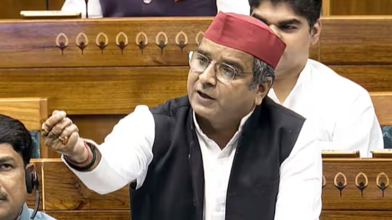 सपा सांसद धर्मेंद्र यादव ने संसद में केंद्र सरकार को घेरा, उठाऐ ये अहम सवाल