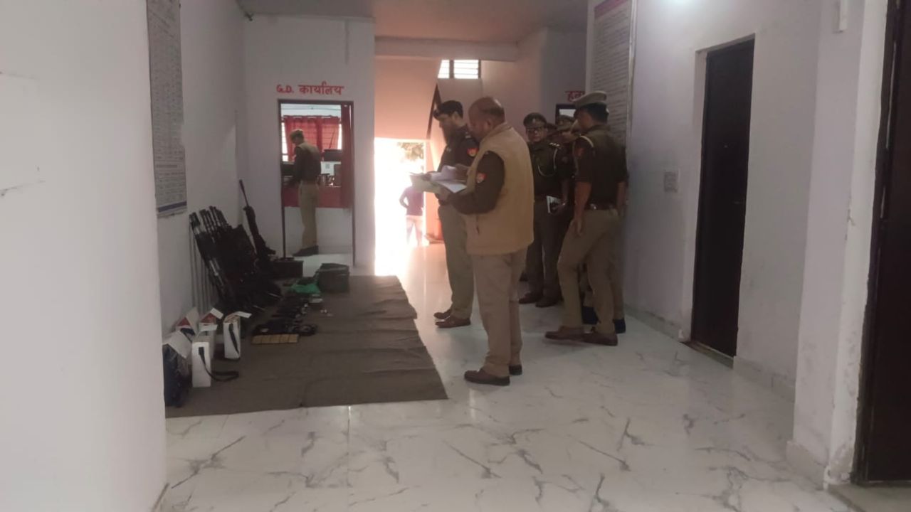 Bulandshahr: पुलिस की नजर में आया अहमदगढ़ थाना का हर पहलू, एसपी देहात ने खोला पर्दा; जानें पूरा मामला