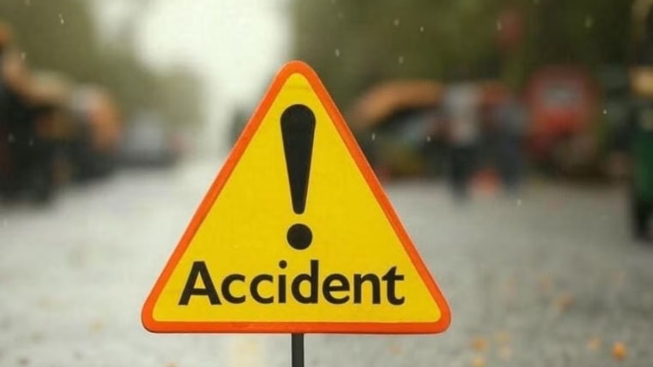 हाइवे बना मौत का रास्ता: रायबरेली के बरवारीपुर ढाबे के पास ट्रक-बाइक भिड़ंत, 35 वर्षीय युवक की गई जान