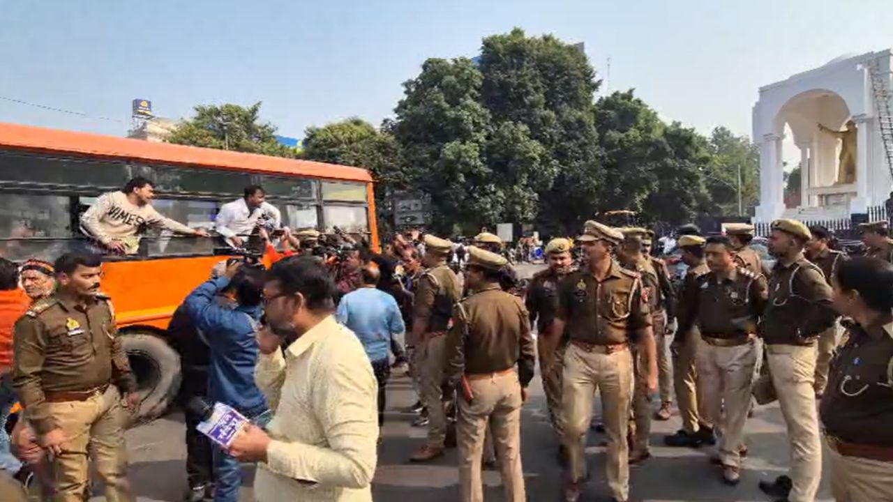 यूपी में रोहिंग्या-बांग्लादेशी मुद्दे पर सपा का बड़ा बयान आया सामने