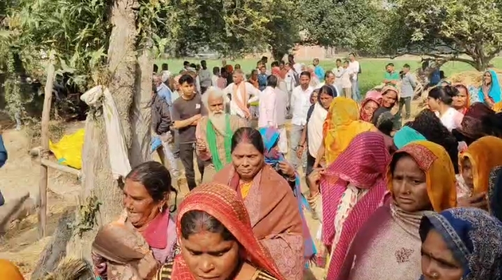 रायबरेली: जमीन विवाद में अधेड़ की पिटाई से मौत, परिजनों ने कार्रवाई न होने पर अंतिम संस्कार रोका