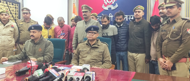 रायबरेली पुलिस को बड़ी सफलता, बुजुर्ग महिला से लूट के मामले में 6 शातिर लुटेरे गिरफ्तार