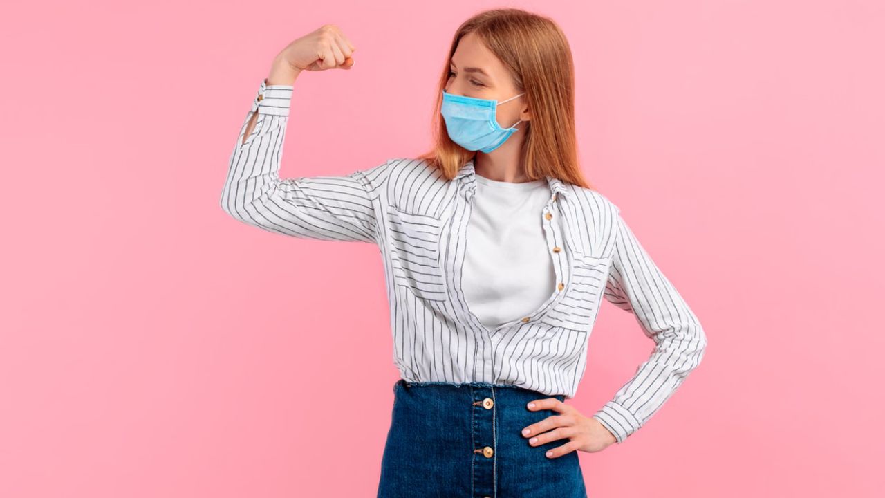 विटामिन C से भरपूर टमाटर सूप शरीर की रोग प्रतिरोधक क्षमता बढ़ाता है। इसका नियमित सेवन सर्दी-जुकाम, वायरल और मौसमी बीमारियों से बचाता है। बच्चों और बुजुर्गों के लिए यह इम्यूनिटी बूस्टर का काम करता है। (फोटो सोर्स- इंटरनेट)