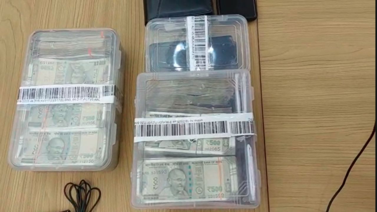 Sonbhadra News: महिला बनकर लूट करने वाले गिरोह का पर्दाफाश, तीन गिरफ्तार