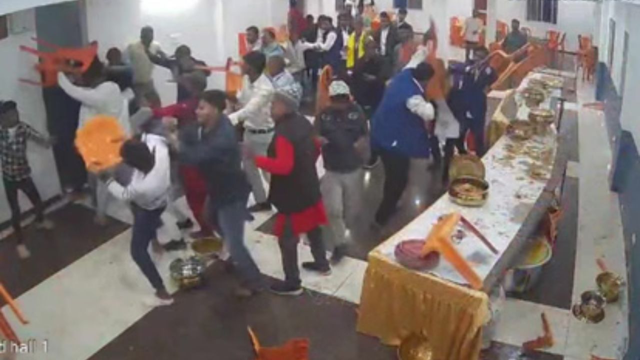 Bihar News: शादी समारोह में मिठाई को लेकर झगड़ा, थाने में पहुंचा मामला