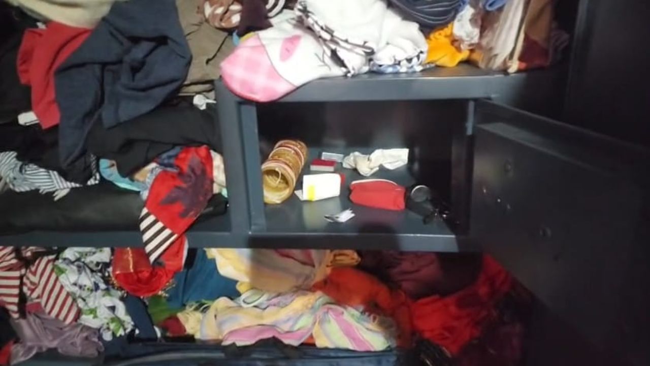 Meerut Theft: बंद मकान का ताला तोड़कर हजारों की चोरी, जयभीमनगर में मची सनसनी