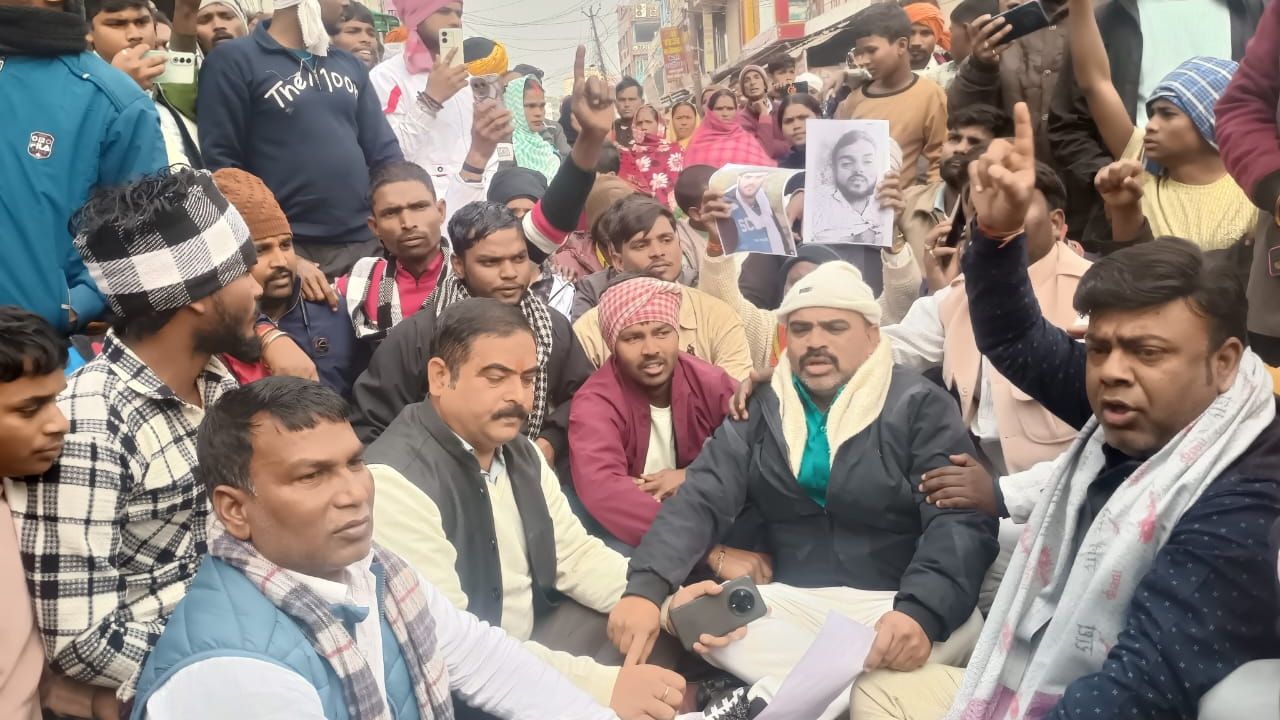 Deoria Crime: 14 लाख में युवक की मौत का सौदा, रकम न मिलने पर भड़का आक्रोश