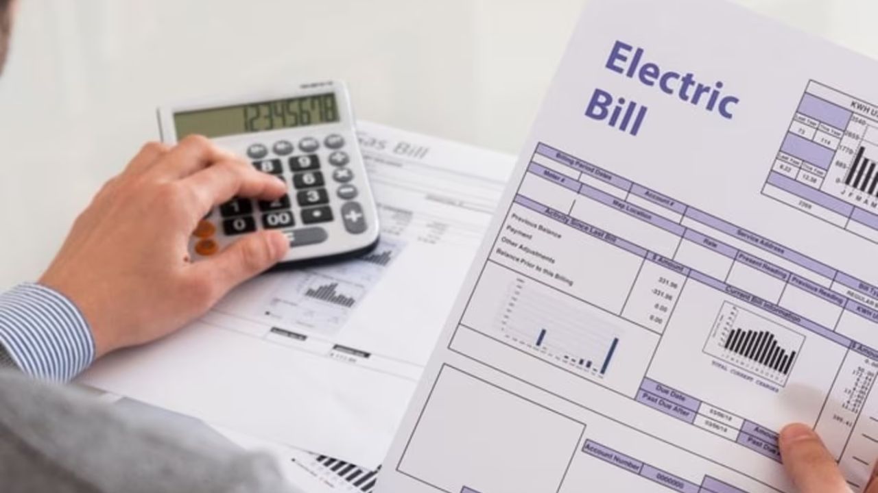 Lucknow News: बिजली बकायेदारों के लिए राहत, आज से शुरू हुई बिल माफी योजना