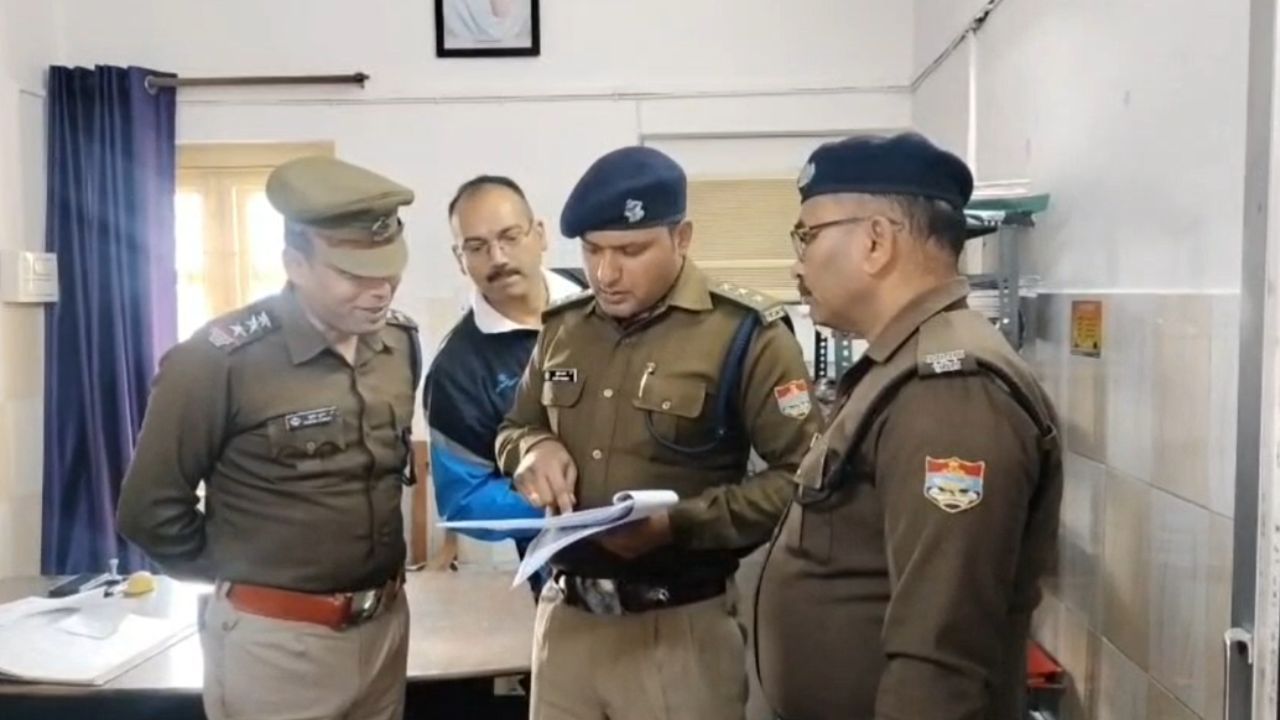 रामनगर कोतवाली में CO का औचक निरीक्षण: सुरक्षा इंतजामों में संतोष, अभिलेखों में मिली खामियां, देखें Video