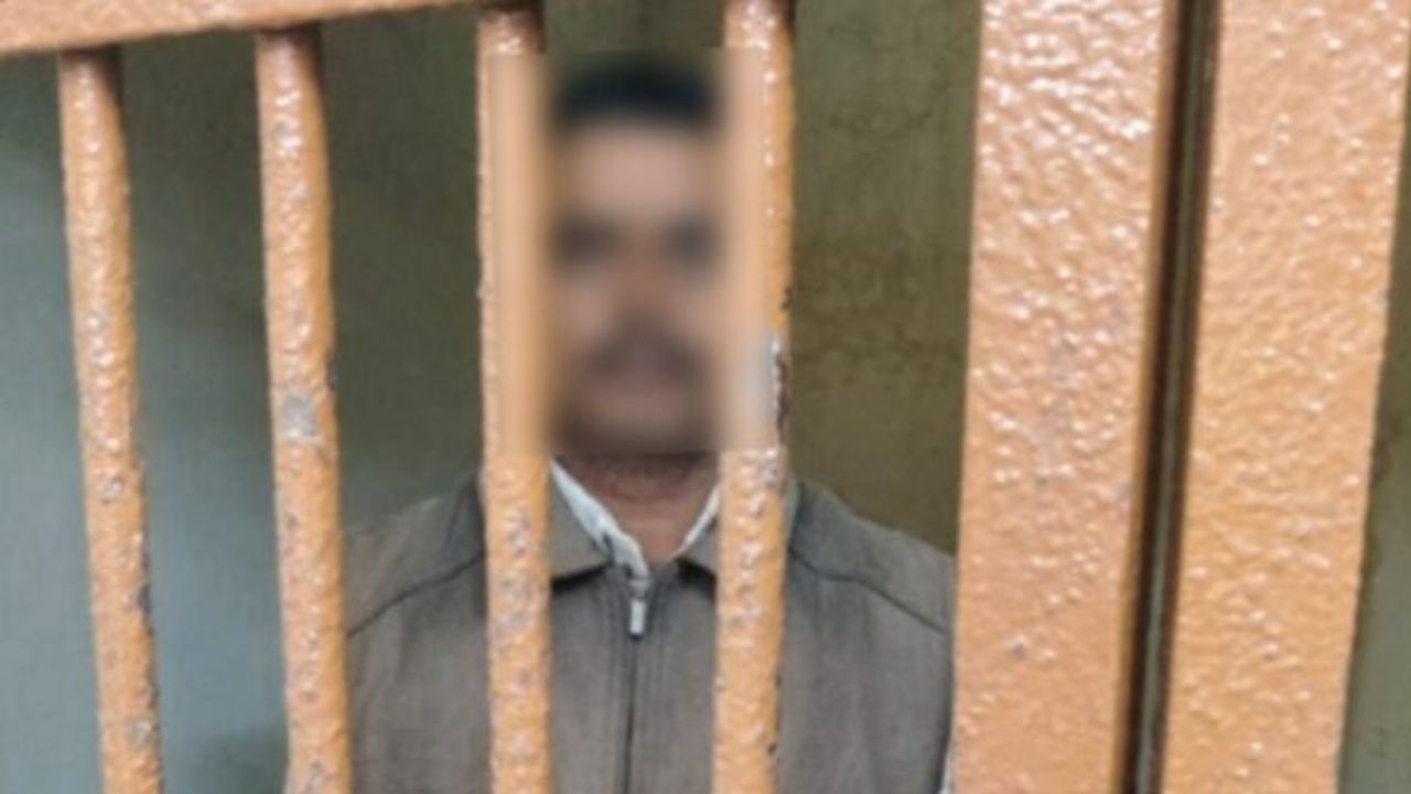 गोरखपुर पुलिस की बड़ी कामयाबी: आत्महत्या के लिए उकसाने वाला गिरफ्तार, काफी समय से था फरार