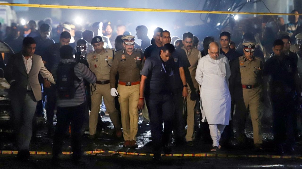 लाल किले के पास हुए आतंकी हमले मामले में अमित शाह ने दिया बड़ा बयान, आपको हैरान कर देगी ये जानकारी