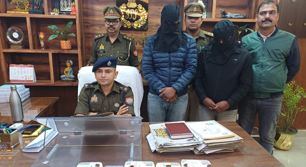 सरकारी योजनाओं की आड़ में साइबर ठगी, महराजगंज पुलिस ने ऐसे किया अंतरराज्यीय गिरोह का पर्दाफाश