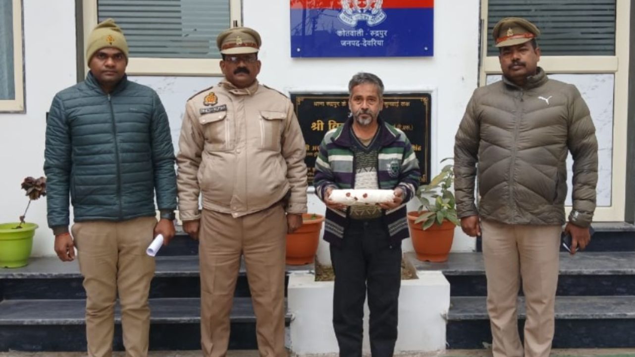 देवरिया में दोस्ती का रिश्ता खून में बदला, सिलबट्टे से ली जान, पुलिस ने भेजा जेल