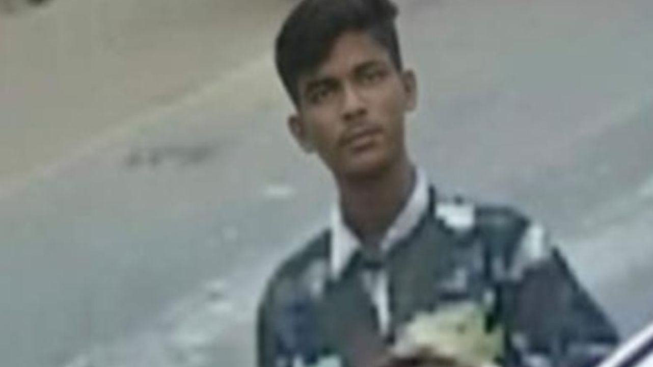 सोनभद्र में कुछ मिनट की चूक से 10 लाख रुपये गायब, बसपा एमएलए के थे पैसे! लखनऊ तक मचा हड़कम