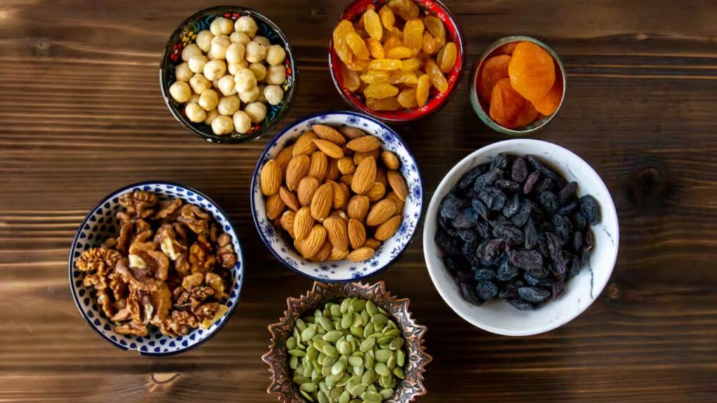 4 dry fruits that help in weight loss (Img: Google)