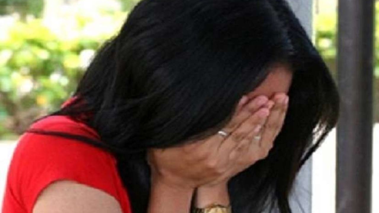 मेरठ में सब-इंस्पेक्टर ने ब्यूटी पार्लर संचालिका की स्कूटी में लगाई आग, कारण जानकर आपके भी उड़ जाएंगे होश