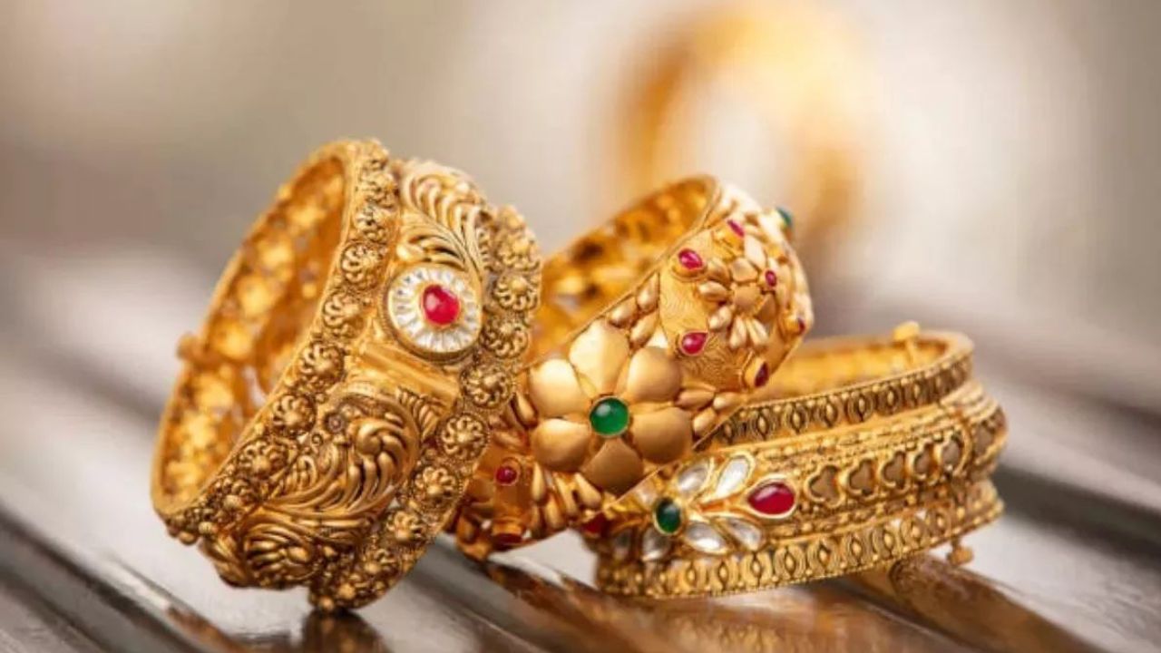 Gold Price Trends: निवेशकों की पहली पसंद क्यों है सोना? जानिए गोल्ड मार्केट के कुछ नए ट्रेंड्स