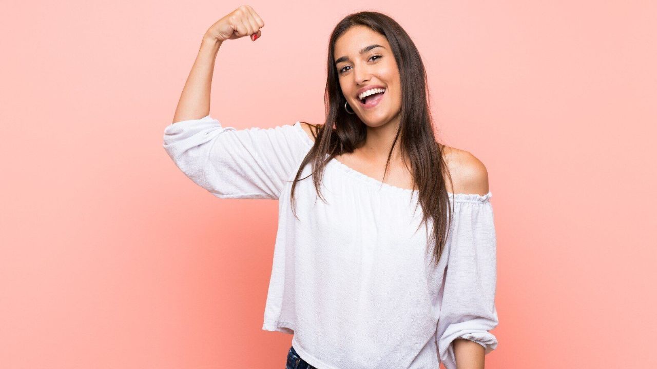 सुबह खाली पेट खाएं ये देशी चीज, खून साफ, इम्यूनिटी मजबूत और स्किन-हेयर में पाएं चमत्कारी  बदलाव