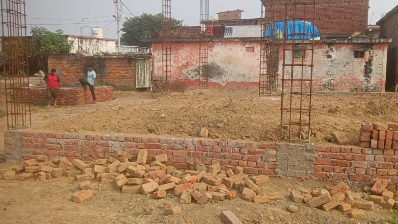 ओबरी वार्ड में 2 करोड़ की धर्मशाला निर्माण पर विवाद, घटिया सामग्री से नाराज़ जनता; कार्रवाई की जोरदार मांग