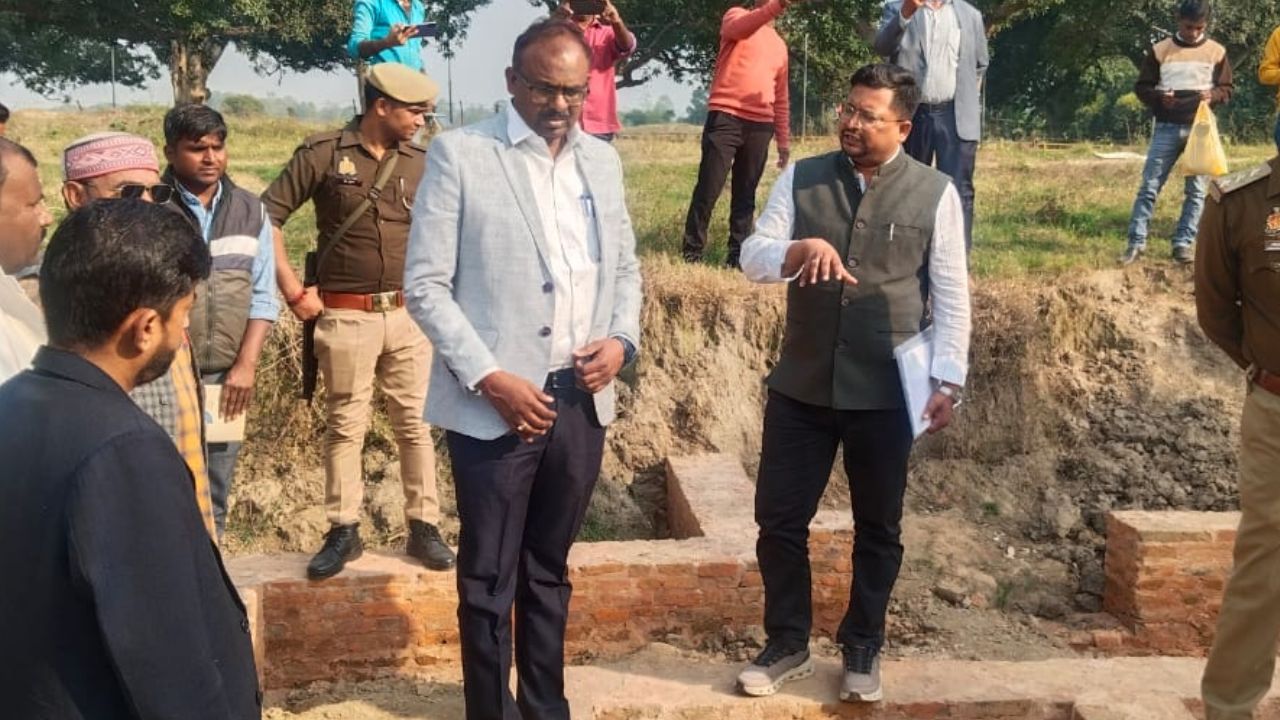 DM संतोष कुमार शर्मा ने देवदह स्तूप और पर्यटन परियोजनाओं का किया निरीक्षण, विकास को मिलेगी नई रफ्तार