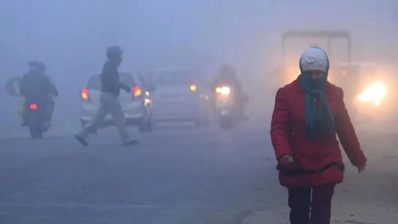 Weather Update: दिल्ली-NCR में सीजन की सबसे ठंडी रात आज, तापमान 4 डिग्री तक गिरेगा
