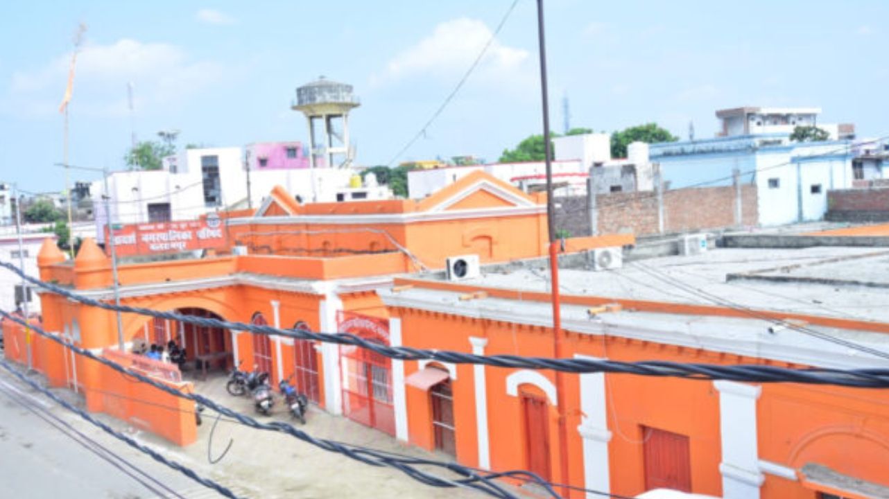 बलरामपुर में नगर पालिका का बड़ा फैसला, अतिक्रमण हटाने से पहले अल्टीमेटम