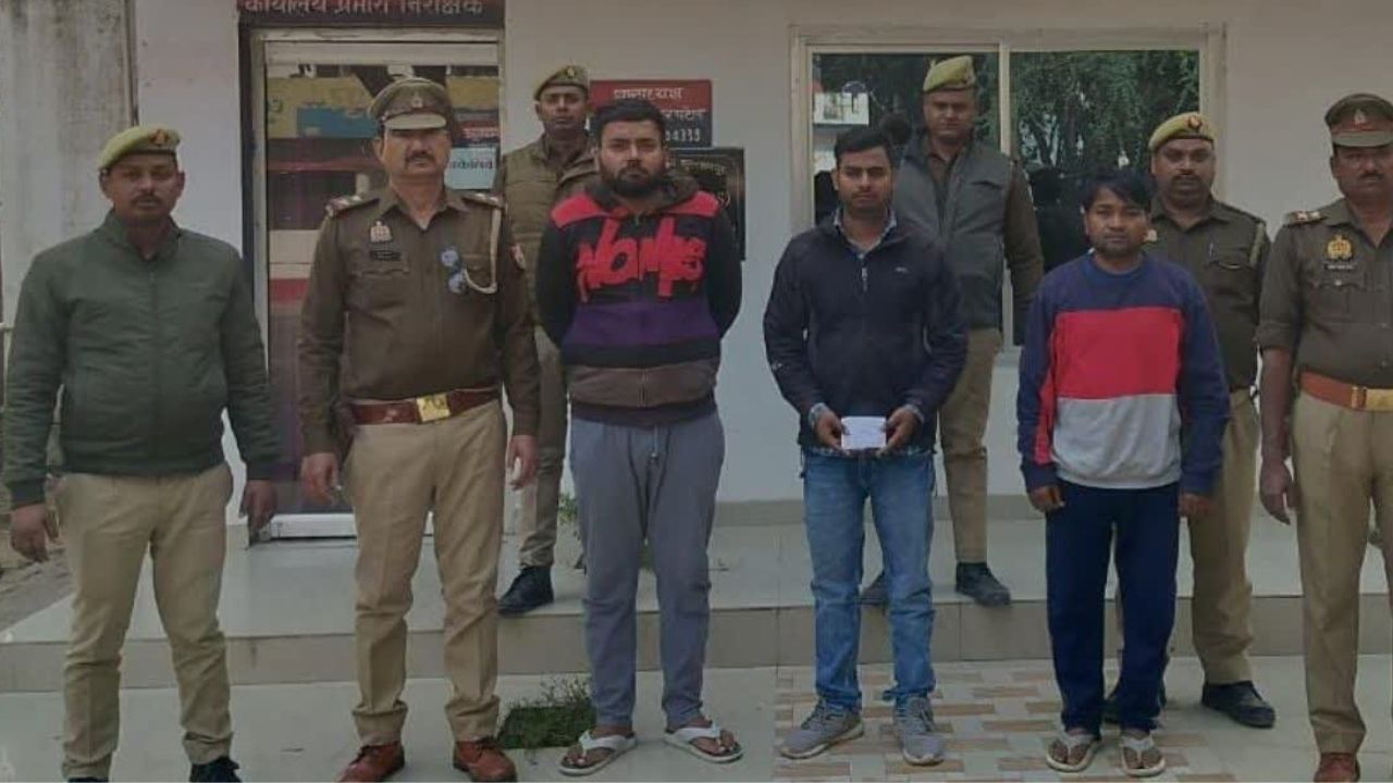 पूर्वांचल एक्सप्रेसवे पर टोल कर्मियों ने कपल का बनाया वीडियो, कई गिरफ्तार; जानें पूरा मामला