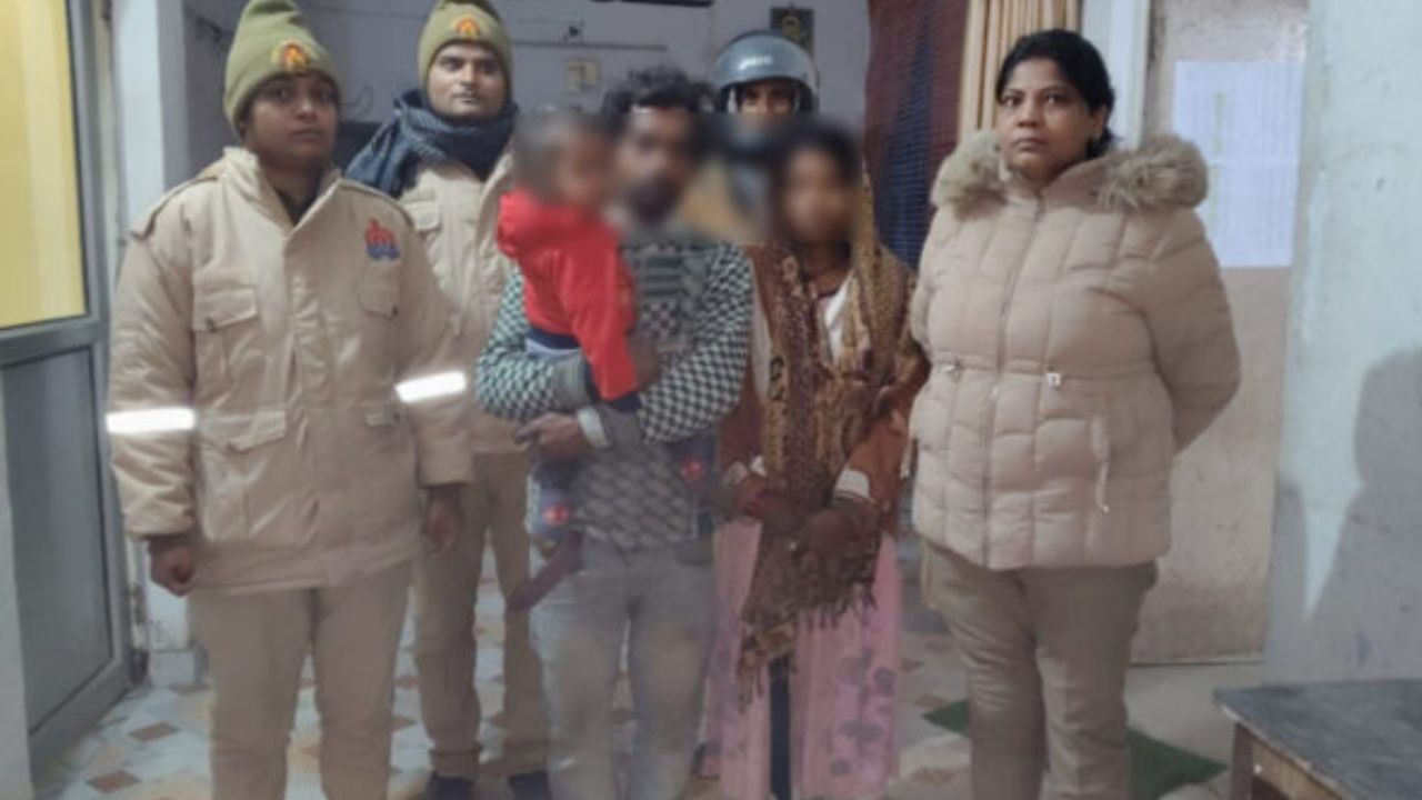 बलरामपुर पुलिस बनी देवदूत, ठंड और कोहरे में भटका मासूम, परिवार से मिलाया 