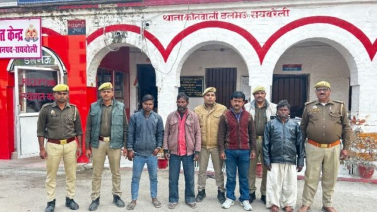 डलमऊ पुलिस ने दबोचे 4 गौ तस्कर, 8 गायें बरामद; न्यायिक हिरासत में भेजे गए आरोपी
