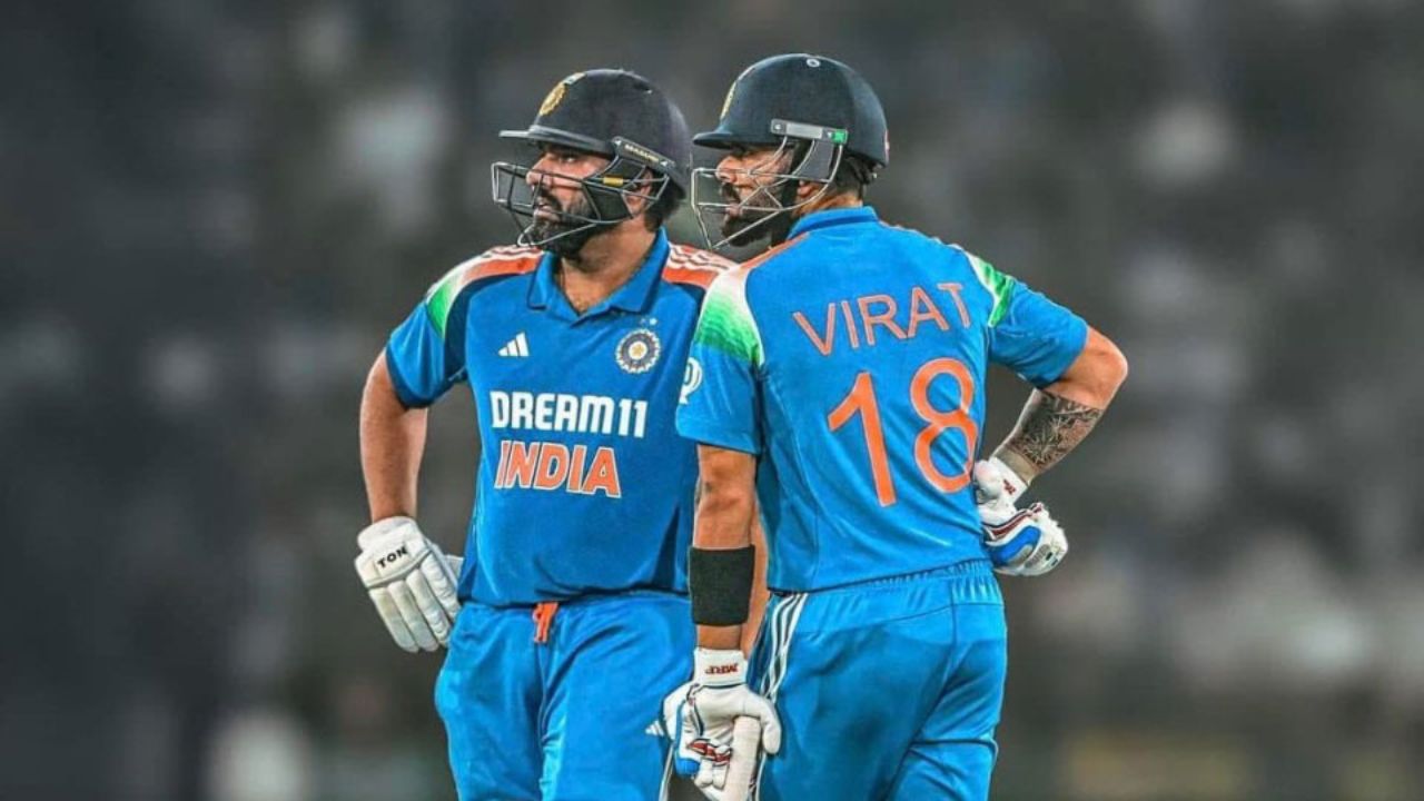 क्रिकेट में बाउंड्री यानी चौके और छक्के बल्लेबाजों की आक्रामकता और क्षमता को दर्शाते हैं। साल 2025 लगभग समाप्त हो रहा है और इस दौरान कई बल्लेबाजों ने अपनी विस्फोटक पारियों से रिकॉर्ड बुक में नाम दर्ज कराया। इस साल एक पारी में बाउंड्री से सबसे ज्यादा रन बनाने वाले बल्लेबाजों में शीर्ष 5 खिलाड़ियों के बारे में जानें। (Img: Internet) क्रिकेट में बाउंड्री यानी चौके और छक्के बल्लेबाजों की आक्रामकता और क्षमता को दर्शाते हैं। साल 2025 लगभग समाप्त हो रहा है और इस दौरान कई बल्लेबाजों ने अपनी विस्फोटक पारियों से रिकॉर्ड बुक में नाम दर्ज कराया। इस साल एक पारी में बाउंड्री से सबसे ज्यादा रन बनाने वाले बल्लेबाजों में शीर्ष 5 खिलाड़ियों के बारे में जानें। (Img: Internet)