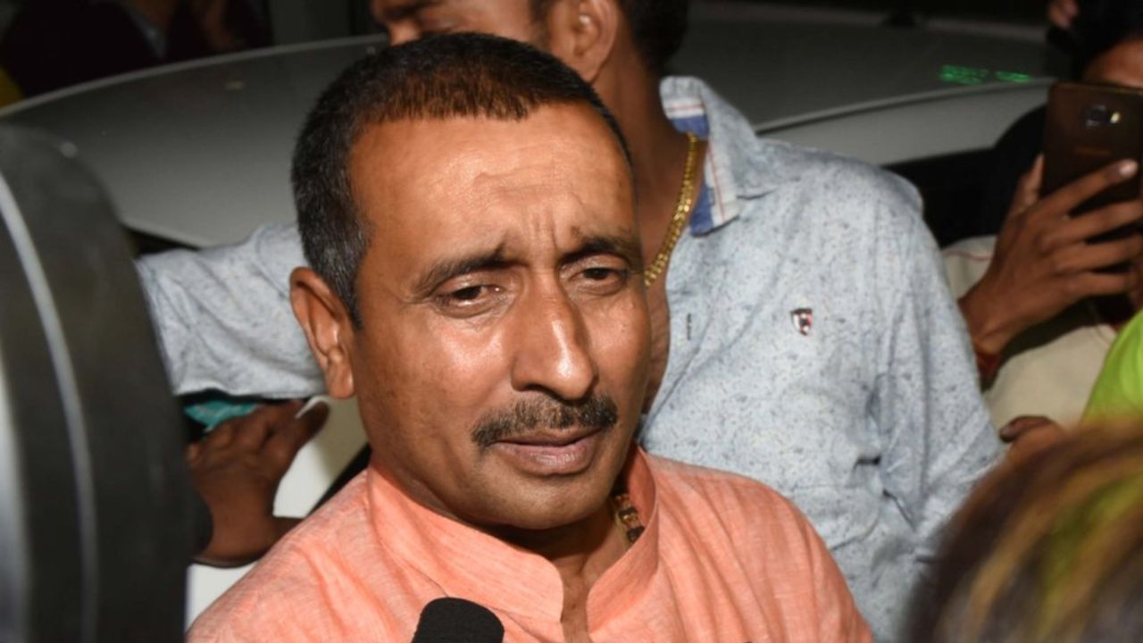 Unnao rape case: दिल्ली हाईकोर्ट के फैसले के खिलाफ पीड़िता की मां खटखटाएंगी सुप्रीम कोर्ट का दरवाजा