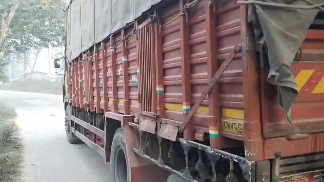 UP News: मुखबिर की सूचना पर बड़ी कार्रवाई, सोनभद्र में छत्तीसगढ़ पुलिस ने तोड़ी पशु तस्करों की कमर